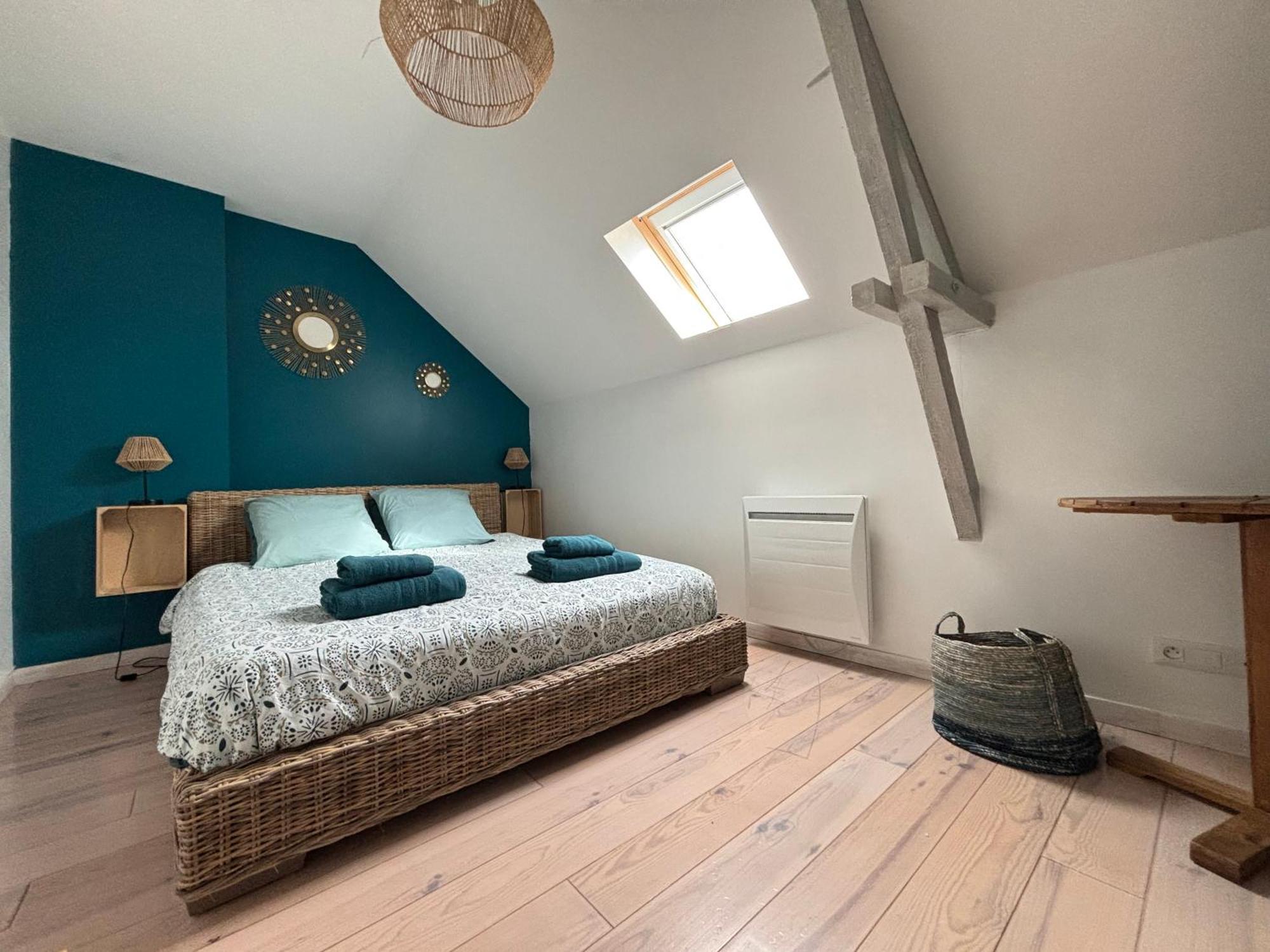 Maison avec jardin, près plages du débarquement, table ping pong, à 800 m d' Omaha beach adaptée jeunes enfants Vierville-sur-Mer Extérieur photo